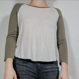 American Eagle top